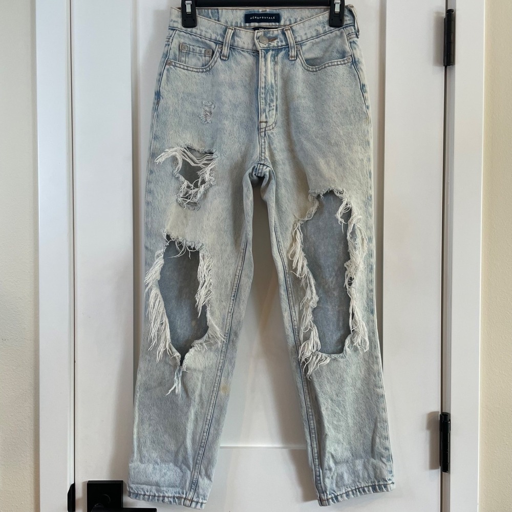 Aeropostale Mom Jeans 0 Light Wash Distressed Ripped Denim Country Cowgirl Chore